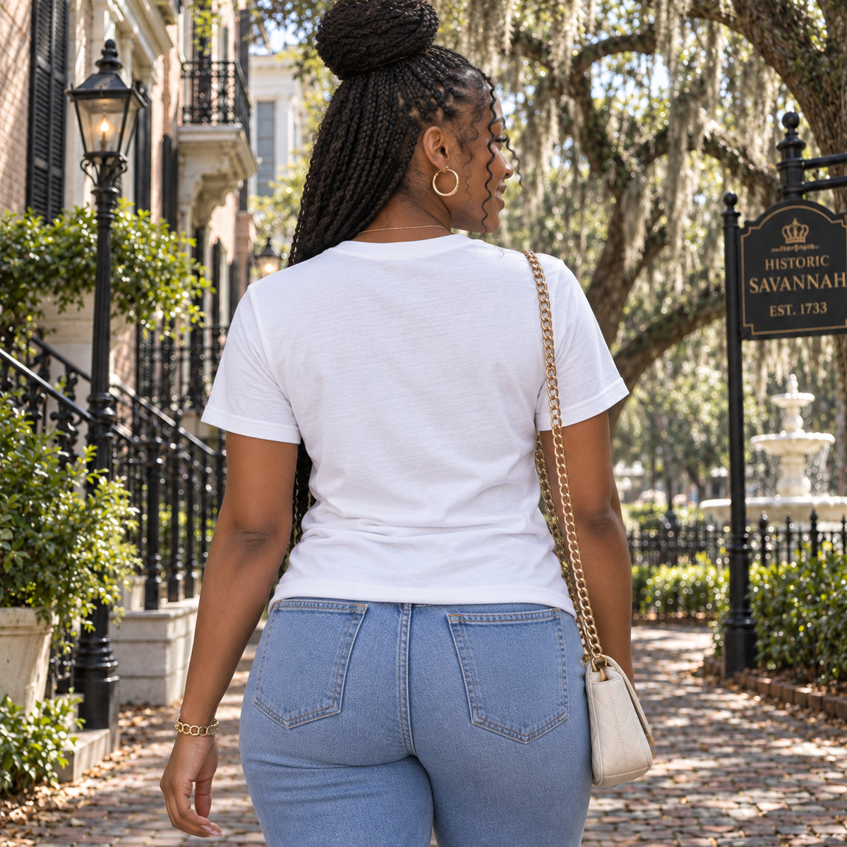 Zeta Phi Beta Sisterhood Looks Good On You White T-Shirt
